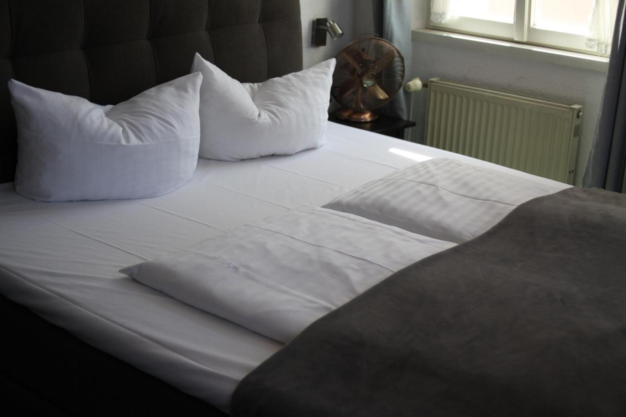 Hotel Restaurant Erbprinz Walldorf Екстер'єр фото