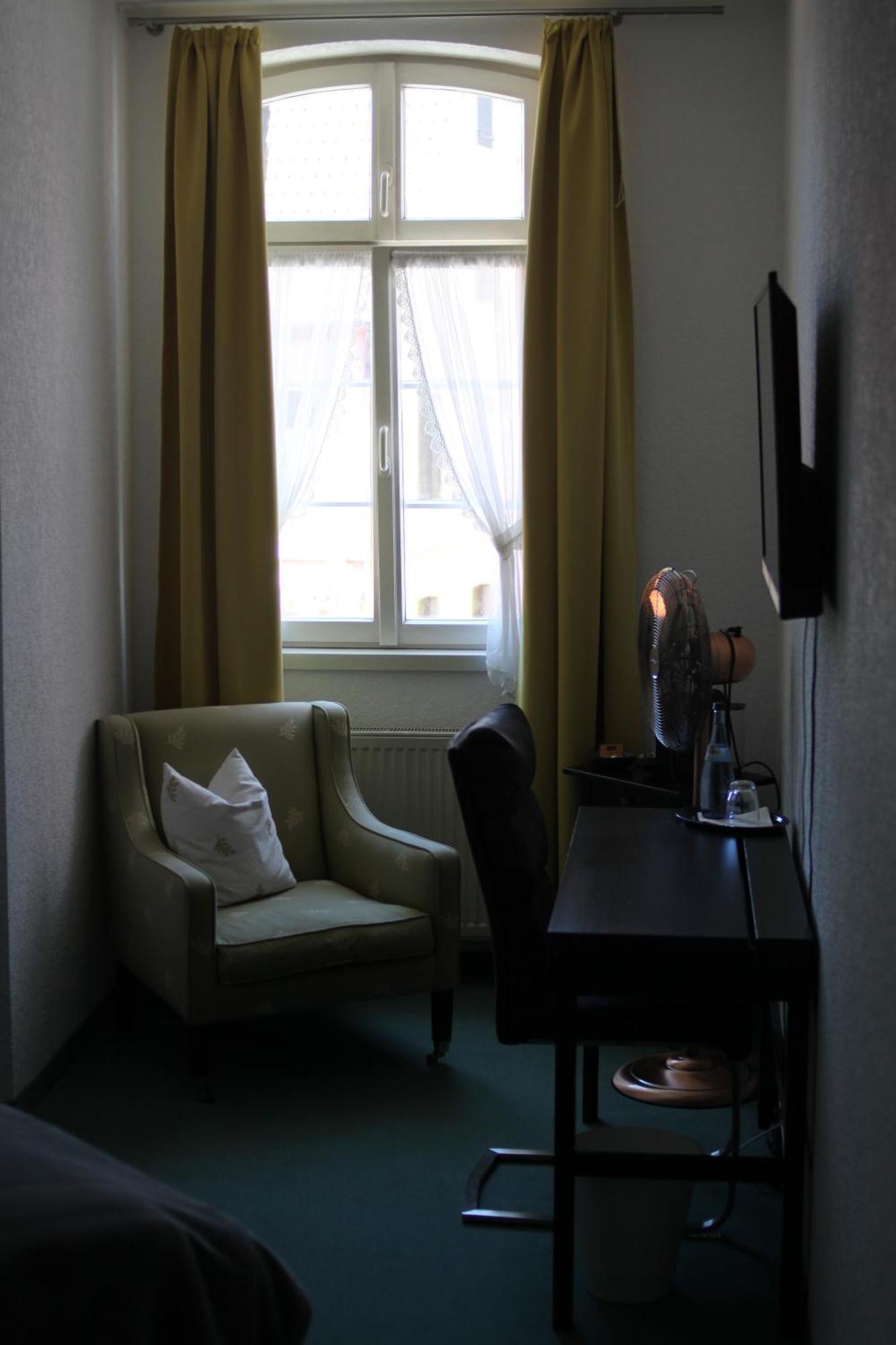 Hotel Restaurant Erbprinz Walldorf Екстер'єр фото