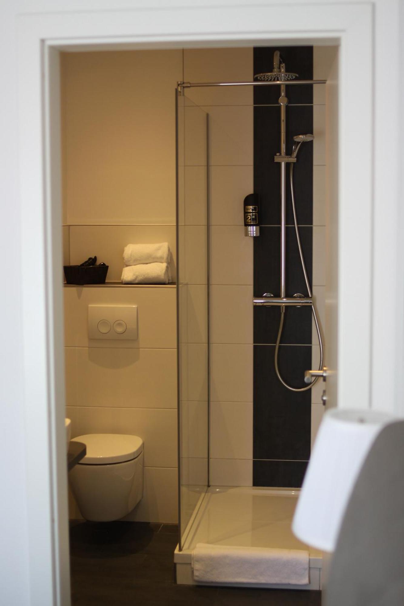 Hotel Restaurant Erbprinz Walldorf Екстер'єр фото