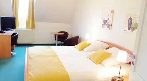 Hotel Restaurant Erbprinz Walldorf Екстер'єр фото